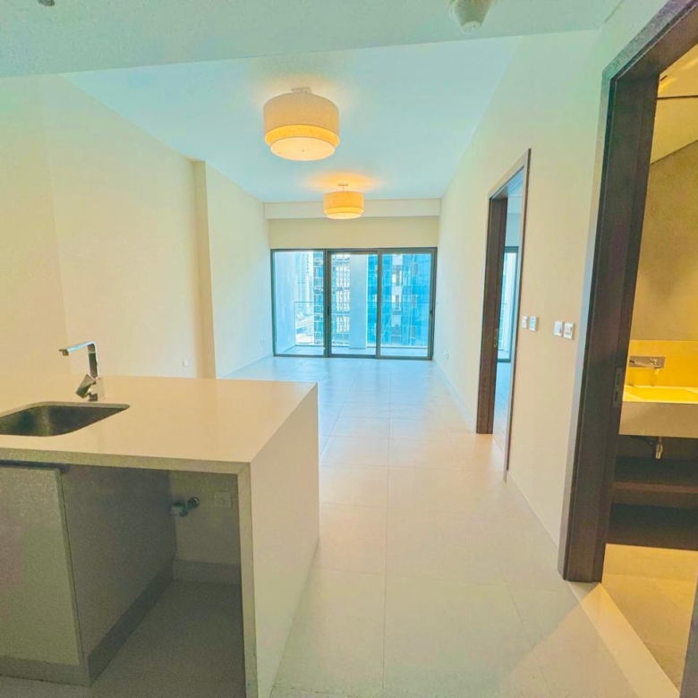 Sol Avenue Business Bay