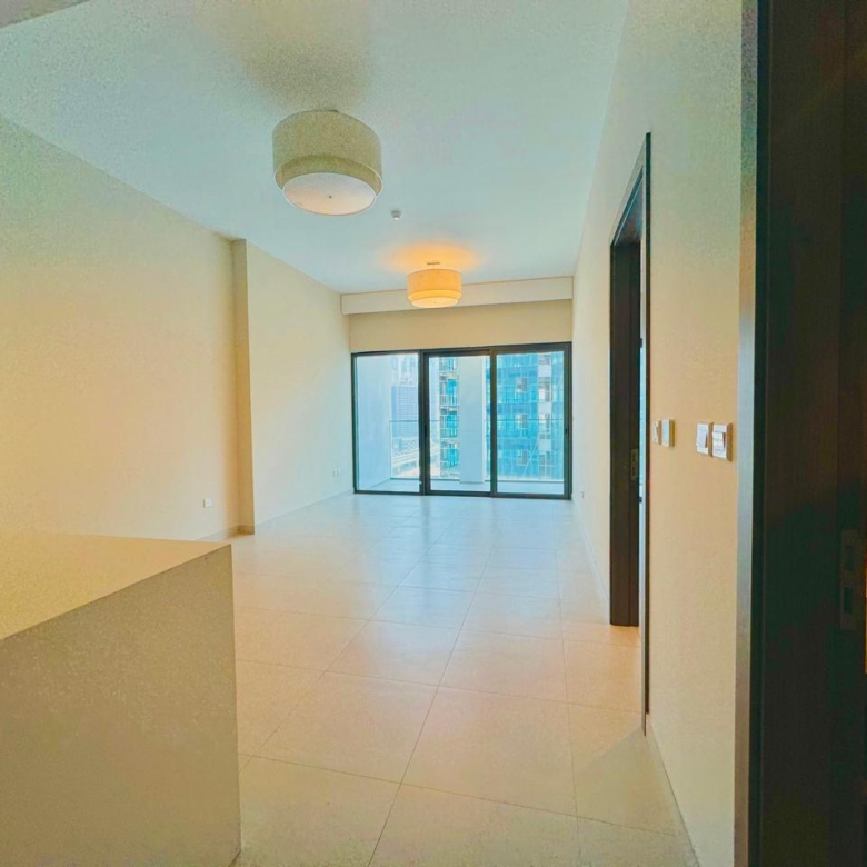 Sol Avenue Business Bay