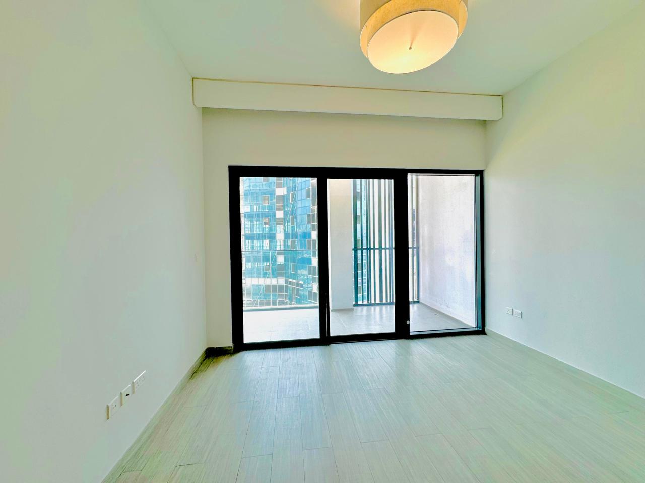 Sol Avenue Business Bay